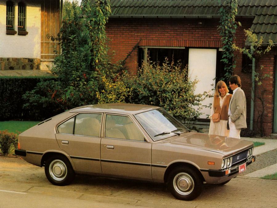  Hyundai Pony 1975 года  (фото 9 из 18)